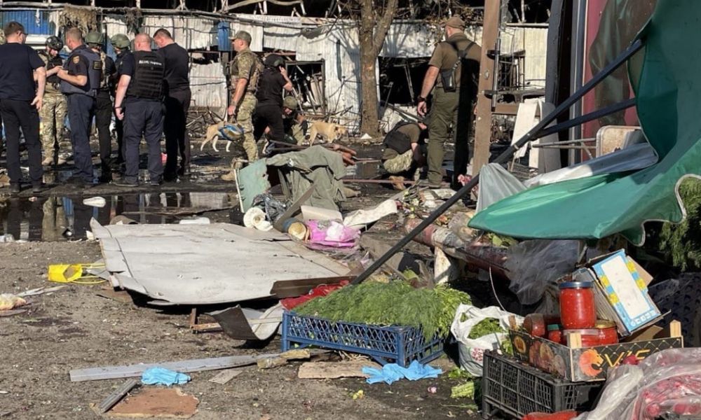 Ukraine war: 17 killed during attack on market in 'peaceful city'